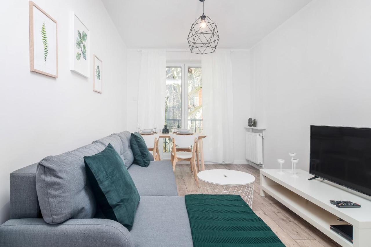Botanic Gardens Apartment With Free Garage Wroclaw By Noclegi Renters Екстер'єр фото