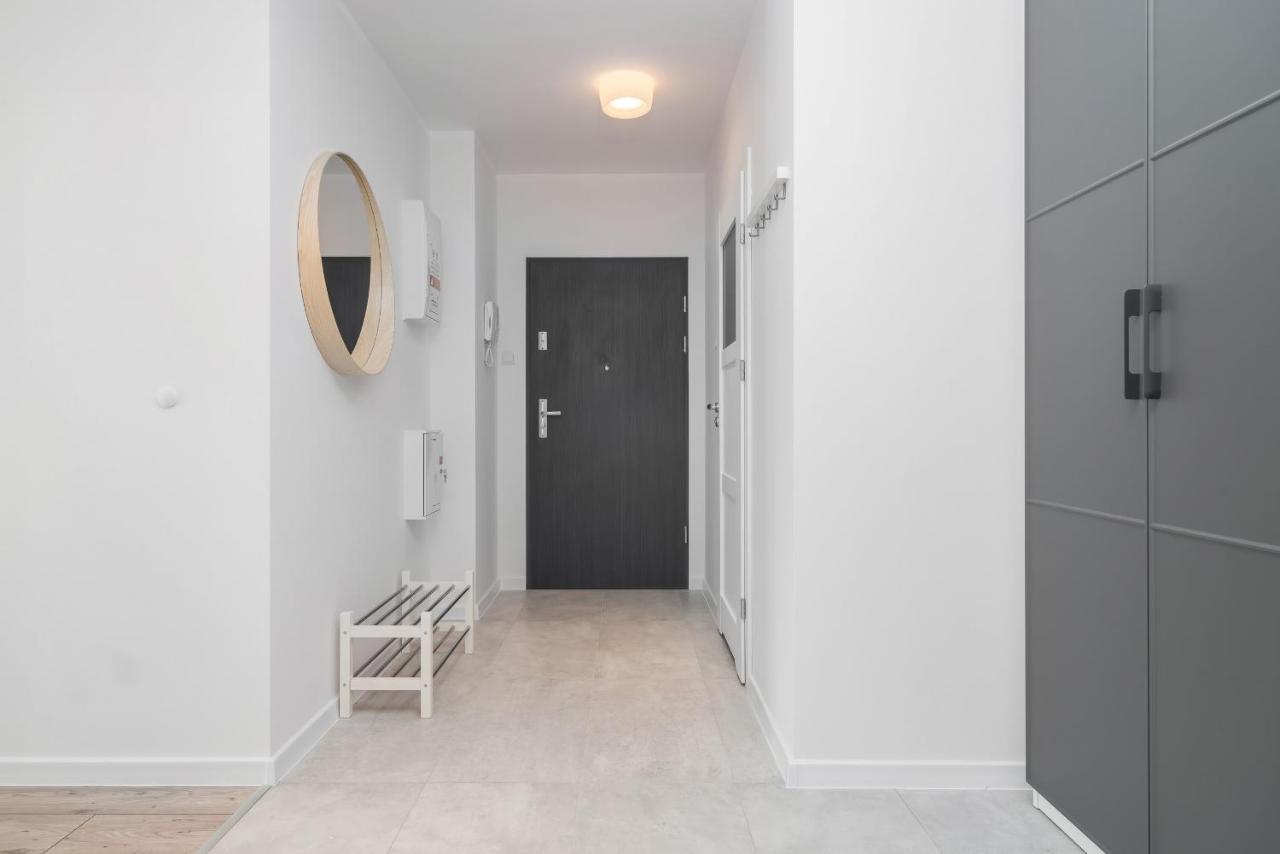 Botanic Gardens Apartment With Free Garage Wroclaw By Noclegi Renters Екстер'єр фото