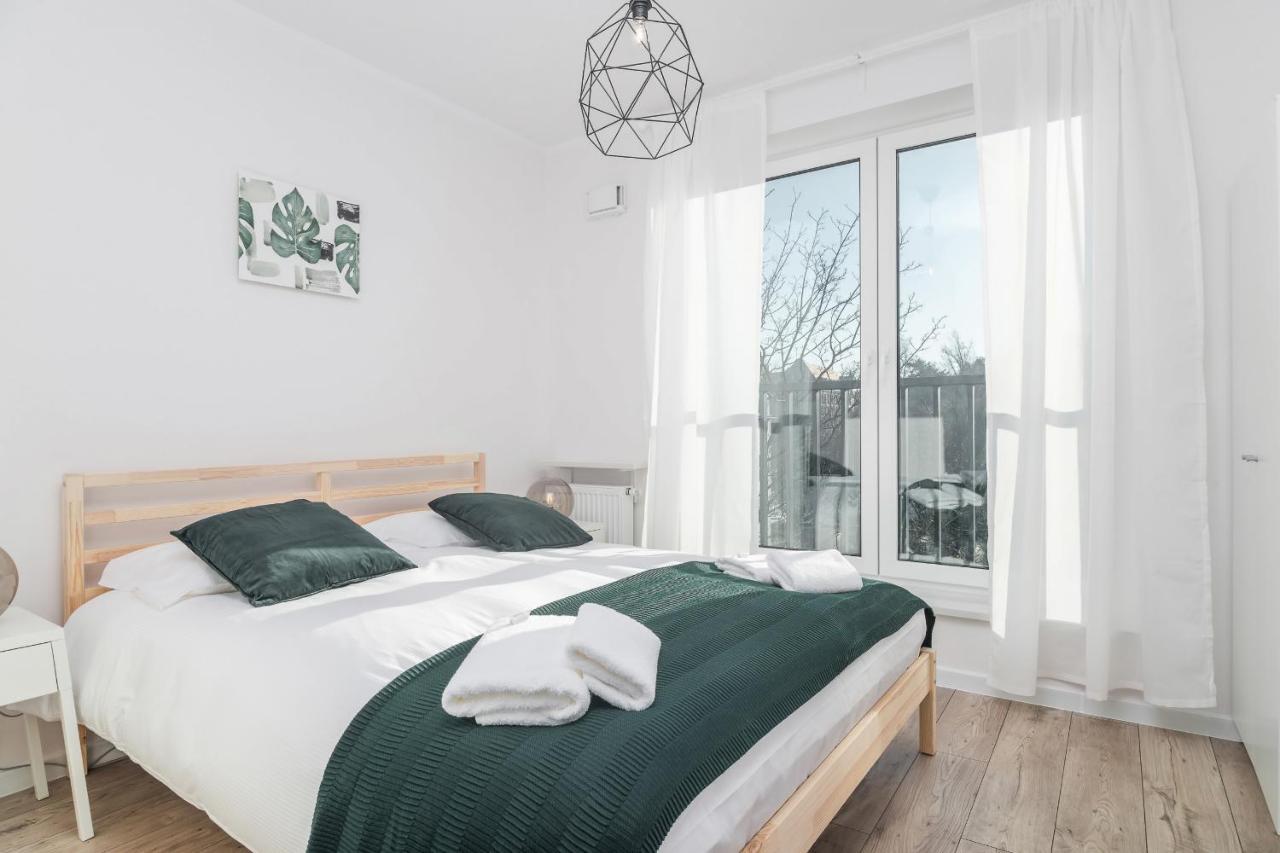 Botanic Gardens Apartment With Free Garage Wroclaw By Noclegi Renters Екстер'єр фото