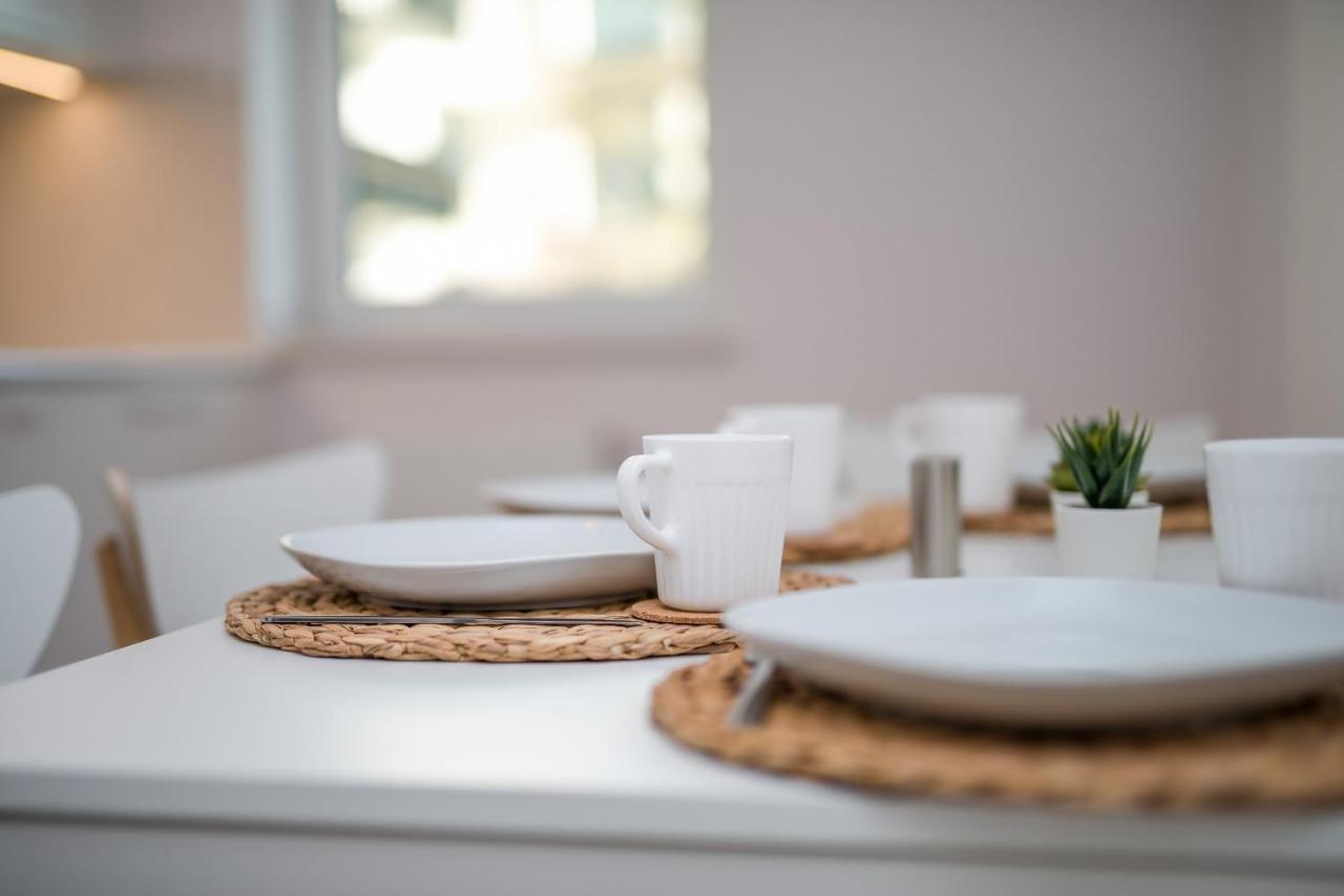 Botanic Gardens Apartment With Free Garage Wroclaw By Noclegi Renters Екстер'єр фото