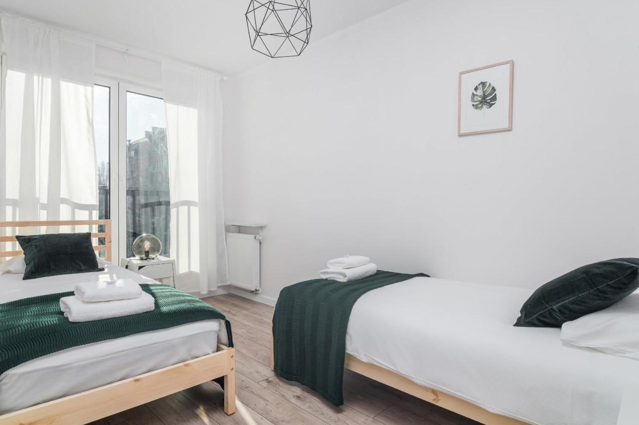 Botanic Gardens Apartment With Free Garage Wroclaw By Noclegi Renters Екстер'єр фото
