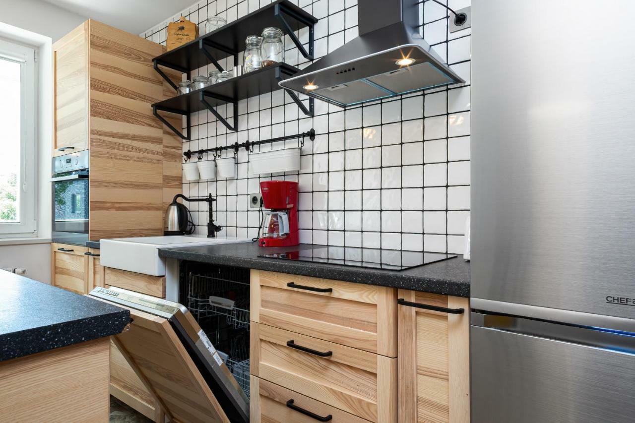 Botanic Gardens Apartment With Free Garage Wroclaw By Noclegi Renters Екстер'єр фото