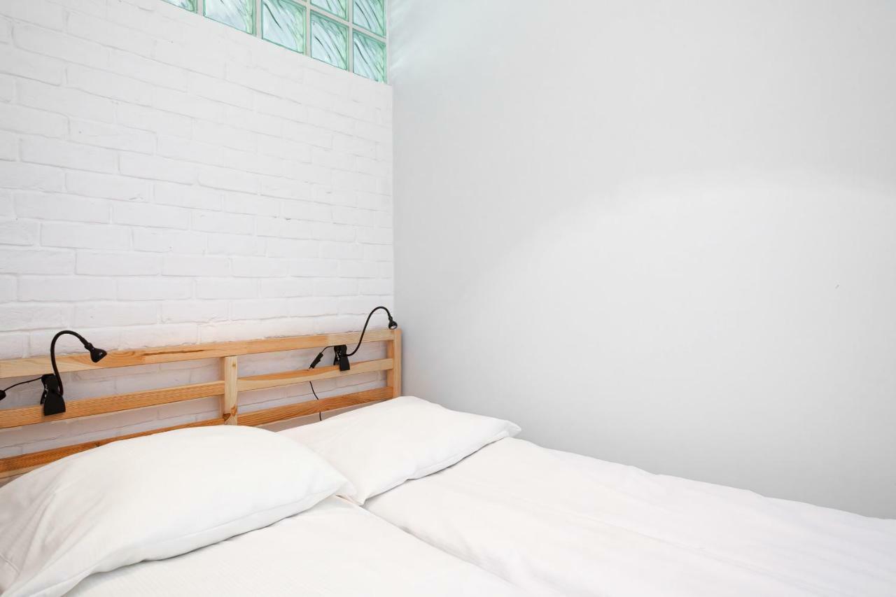 Botanic Gardens Apartment With Free Garage Wroclaw By Noclegi Renters Екстер'єр фото